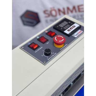 Konveyörlü Otomatik Yatay Poşet Ağzı Kapatma Makinesi Konveyörlü Otomatik Yatay Poşet Ağzı Kapatma Makinesi