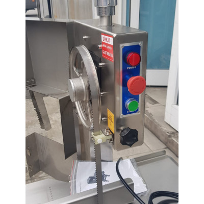 Sönmez Endüstriyel Lavion Et Kemik Tibon Kesme Parçalama Testeresi - 220 volt Sönmez Endüstriyel Lavion Et Kemik Tibon Kesme Parçalama Testeresi - 220 volt
