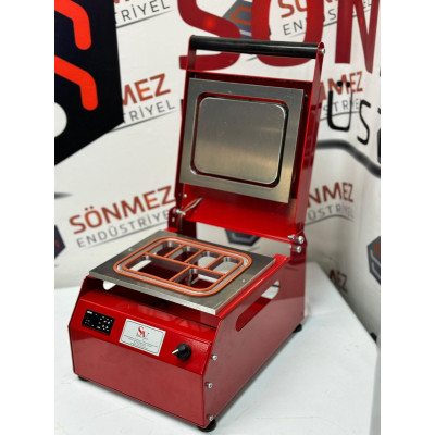 Sönmez Manuel 6 Bölmeli Kahvaltı Tabağı Kapatma Makinesi Red Sönmez Manuel 6 Bölmeli Kahvaltı Tabağı Kapatma Makinesi Red