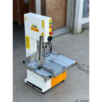 Hnc Et Kemik Kesme Testeresi Yeni Model Otomatik 2 Hp Elite Hnc Et Kemik Kesme Testeresi Yeni Model Otomatik 2 Hp Elite